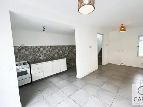 Casa en Alquiler en Azcuenaga, Rosario