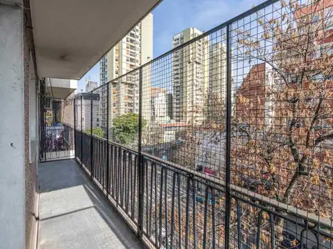 Avenida Acoyte 100