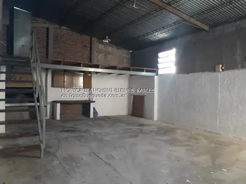 68 entre 148 y 149 , Piso -