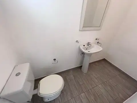 Depto Tipo Casa 3 ambientes con 2 baños