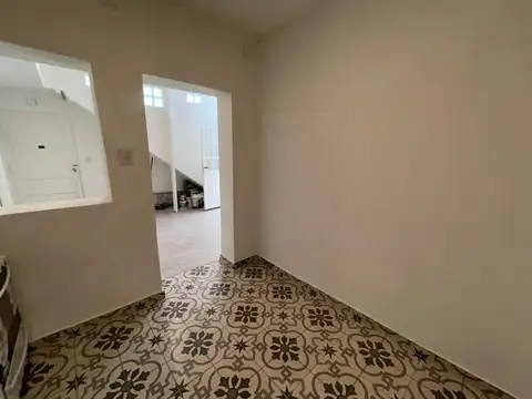 Depto Tipo Casa 3 ambientes con 2 baños