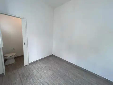 Depto Tipo Casa en Alquiler de 2 dormitorios