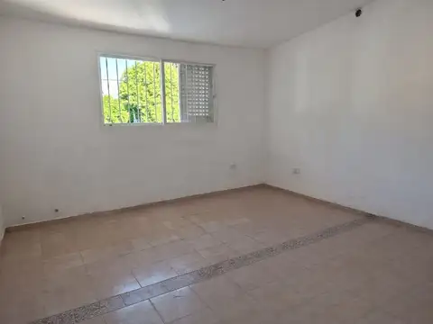 Depto Tipo Casa en Venta 34 años