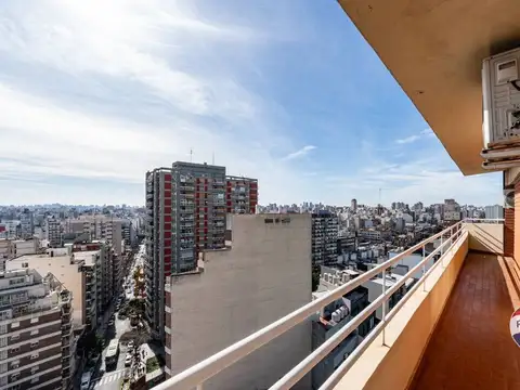 Departamento 4 ambientes con 3 baños