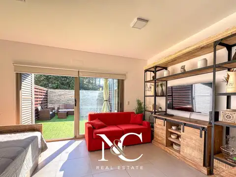 Departamento en venta en Pinamar con patio
