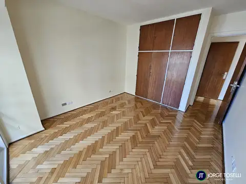 Departamento 5 ambientes con 2 baños