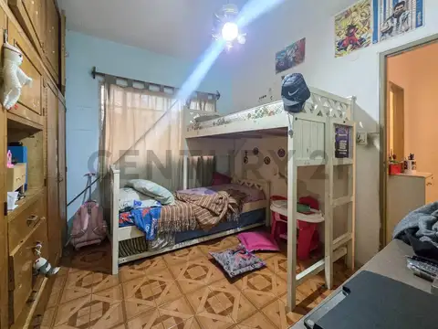 Venta de casa en Parque patricios con  Cochera Cubierta