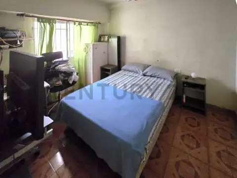 Casa 7 ambientes con 3 baños