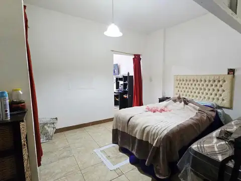 Depto Tipo Casa 3 ambientes con 2 baños