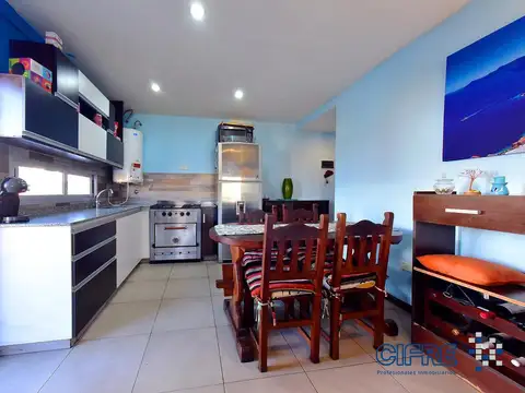 Depto Tipo Casa en Venta de 3 ambientes