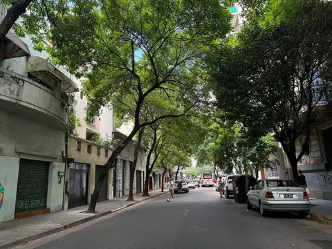 Terreno en Venta en Balvanera, CABA