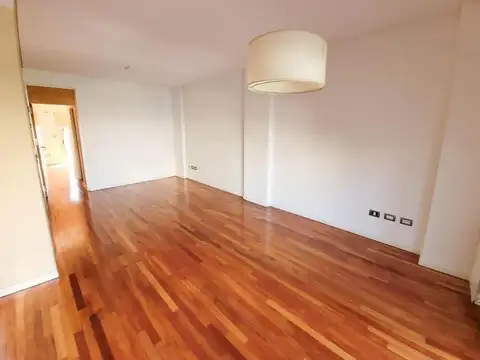 Departamento en Alquiler de 4 ambientes