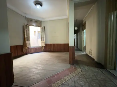 Entre Rios 701 , Piso 2
