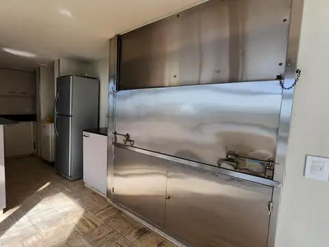 Departamento 6 ambientes con 3 baños