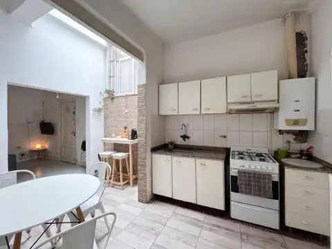 Casa 4 ambientes con 1 baño