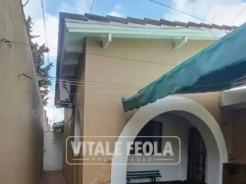 Depto Tipo Casa en Venta de 4 ambientes