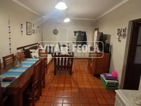 Depto Tipo Casa en Venta 50 años