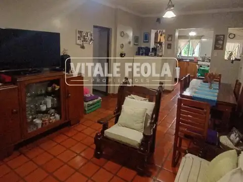 Depto Tipo Casa en Venta con 1 cocheras