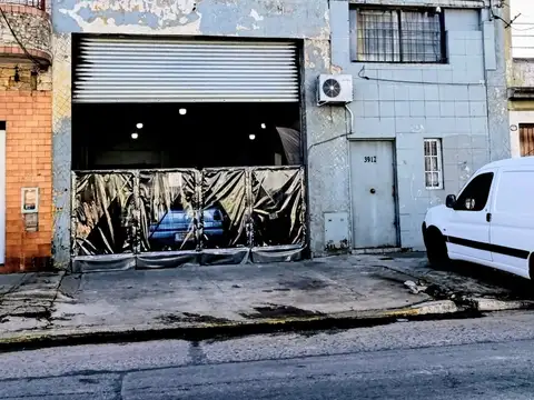 Galpón en Venta en Lomas del Mirador, Partido de La Matanza