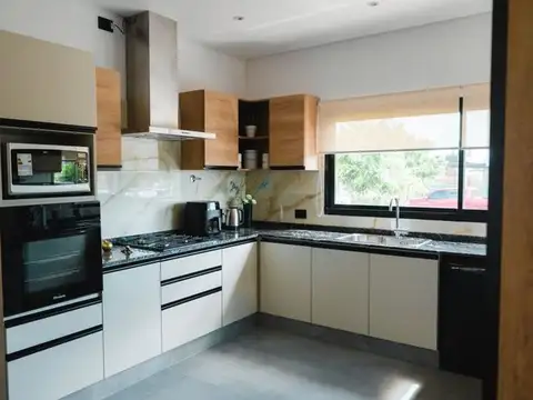 Casa en Venta de 3 dormitorios