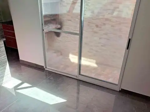 Depto Tipo Casa en Alquiler en Vélez Sarsfield, $ 1.100.000