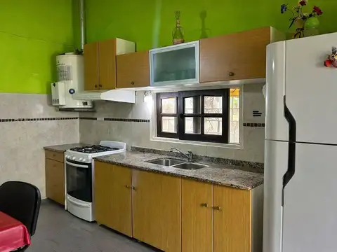 OPORTUNIDAD CASA DOS DORMITORIOS A REFACCIONAR