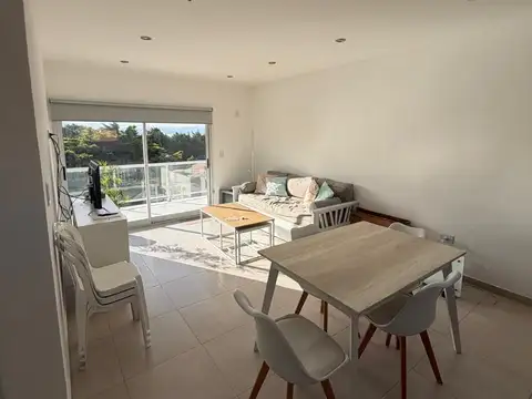 Departamento en Venta en Costa del Este, USD 98.000
