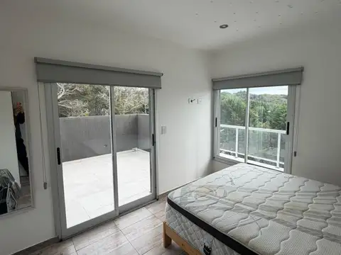 VENTA DEPARTAMENTO 2 AMB, SOBRE AV. COSTANERA. TERRAZA PROPIA. VISTA AL MAR. IMPECABLE Y AMUEBLADO