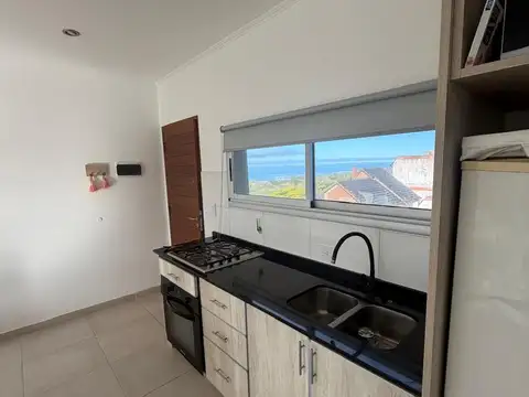 AVENIDA COSTANERA 100
