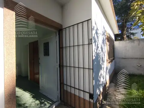 Depto Tipo Casa 3 ambientes con 2 baños