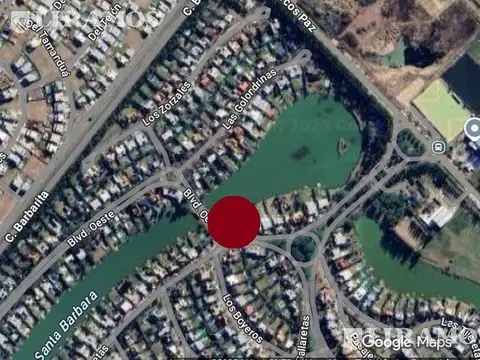 Uno de los últimos lotes disponibles en Santa Bárbara al agua.