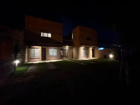 En block tres Duplex con patio, parrilla, Costa Azul e/ San Bernardo y La Lucila permuta acepta menor valor en parte de pago