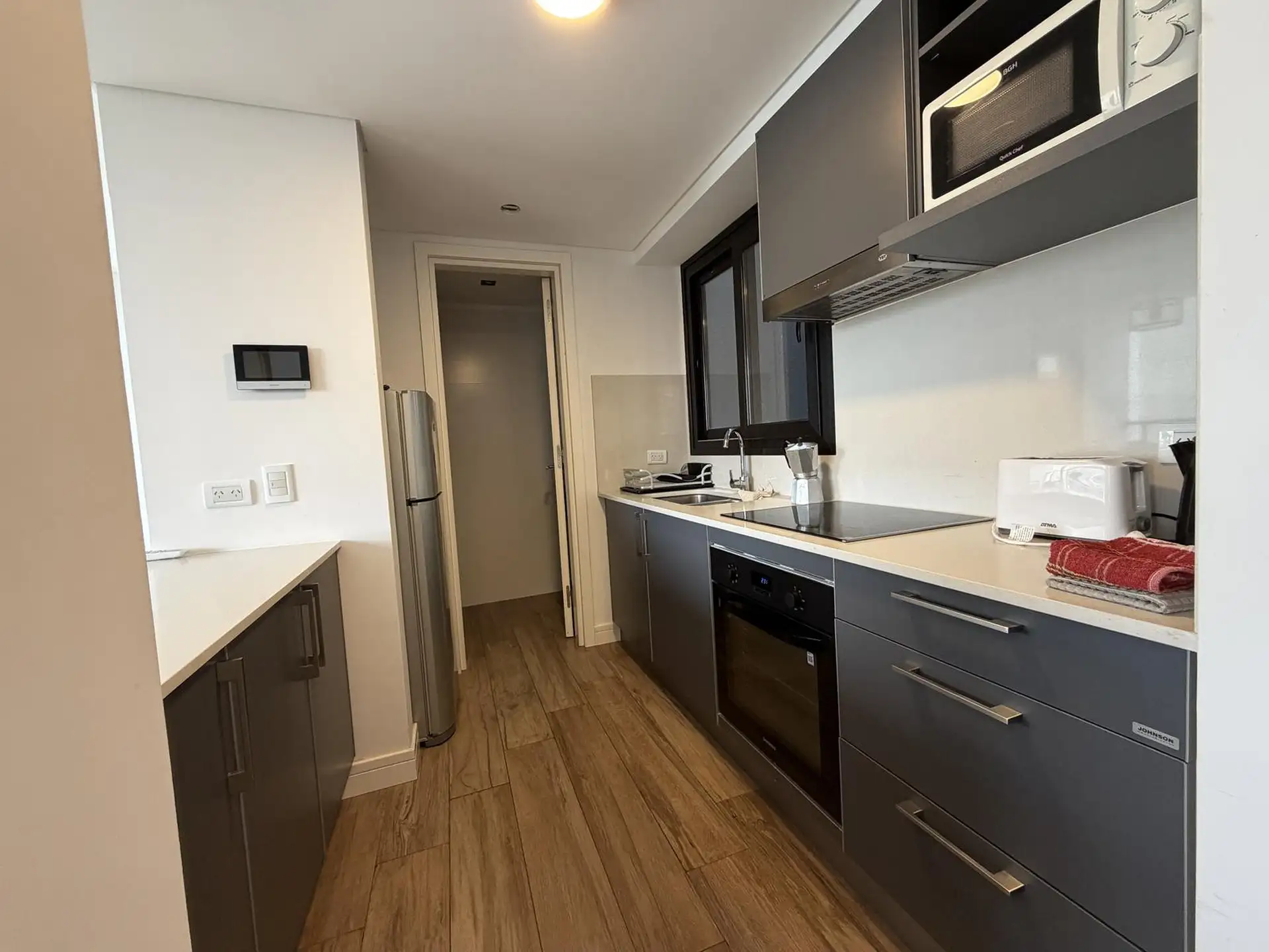 Depto 3 amb, 90m² en Guemes Residencial con cochera y amenities