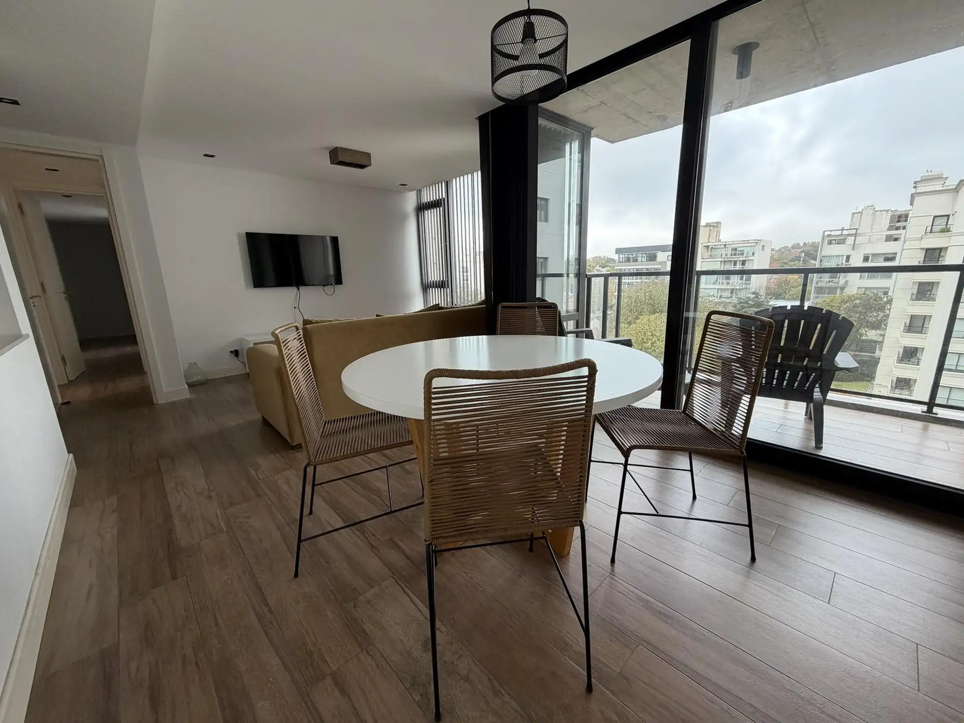Depto 3 amb, 90m² en Guemes Residencial con cochera y amenities