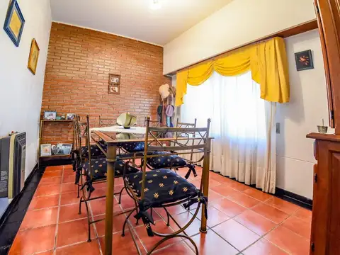 Casa en Venta en Azcuenaga, USD 125.000