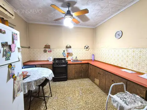 Casa en Venta en Jose Leon Suarez, USD 120.000