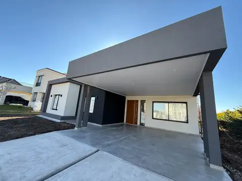 CASA 4 AMBIENTES A LA VENTA EN CRUZ DEL SUR 