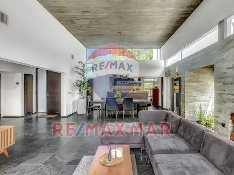 Casa en Alquiler de 4 dormitorios