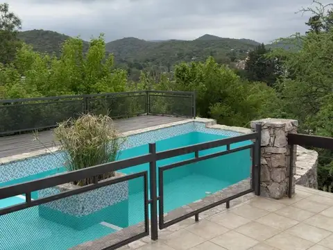 Casa en Venta en La Mesada, Río Cuarto