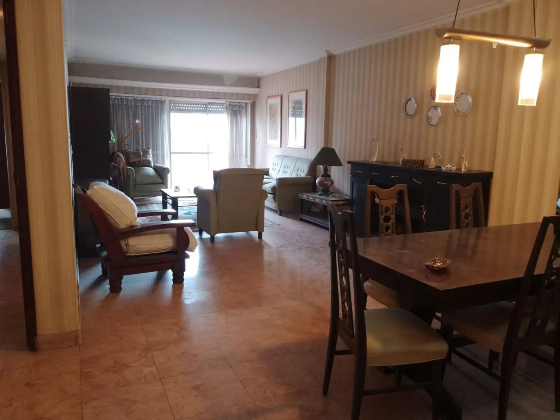 Departamento 4 amb, 175m² con 3 dorm y 5 baños — Centro
