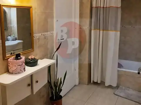 Estados Unidos 1418 , Piso 1