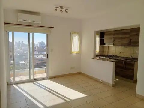Departamento en Alquiler en Zárate, $ 730.000