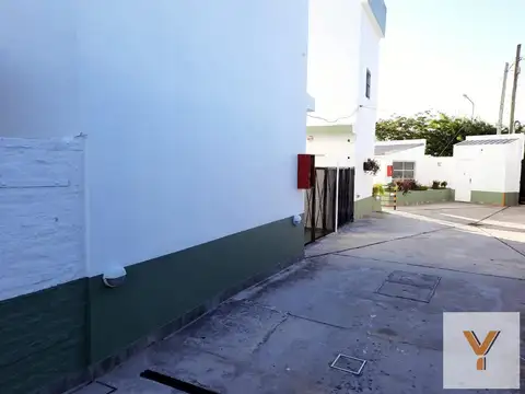 Depto Tipo Casa en Venta de 1 dormitorio