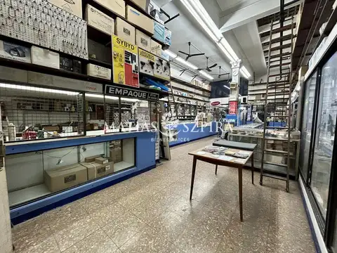 Local en Alquiler 80 años
