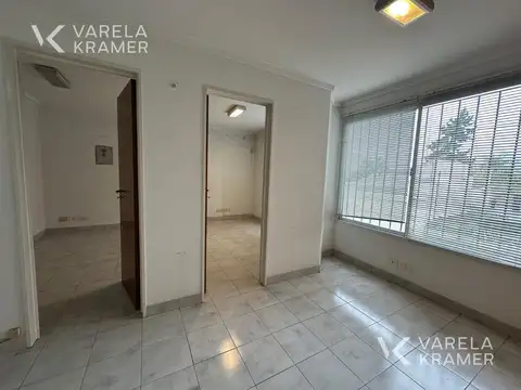 Oficina Monoambiente con 2 baños
