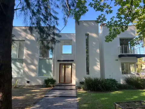 Casa en Alquiler 13 años