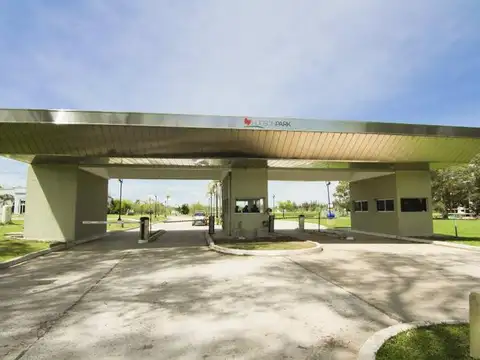 Terreno en Venta en Berazategui, USD 55.000