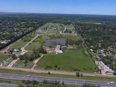 Autopista Bs As La Plata km 35