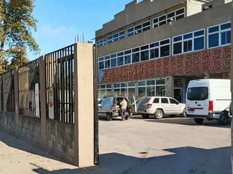 OFICINA , DEPOSITO EN ALQUILER, sobre ruta