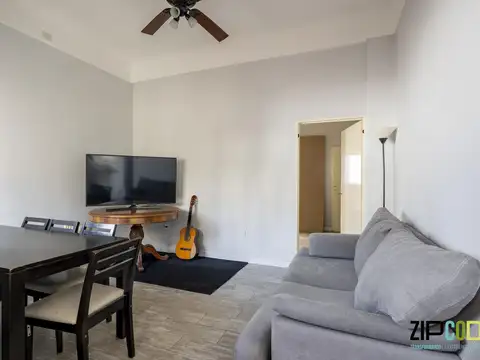 Venta 2 ambientes en Balvanera. Reciclado a Nuevo. Apto Credito